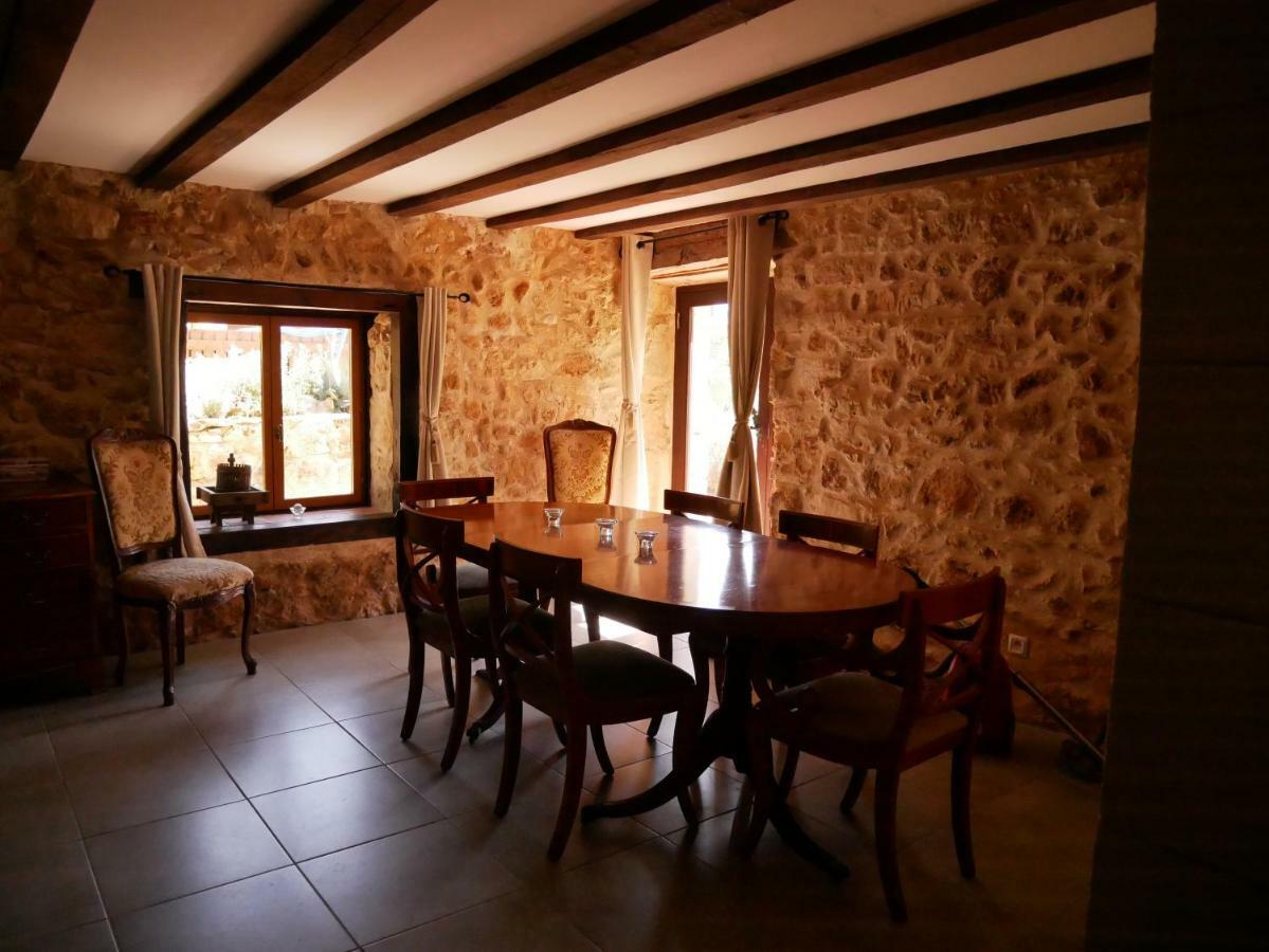 فيلا Chez Daisy Montbron المظهر الخارجي الصورة